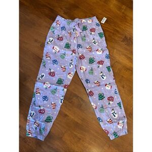 Woman’s new w tags old navy Christmas lounge/sleep pants size M